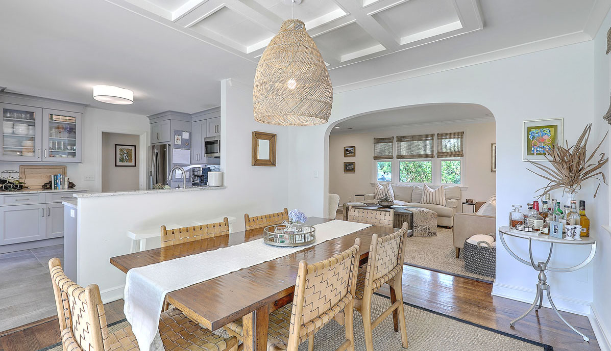 18 Rosedale Drive dining room