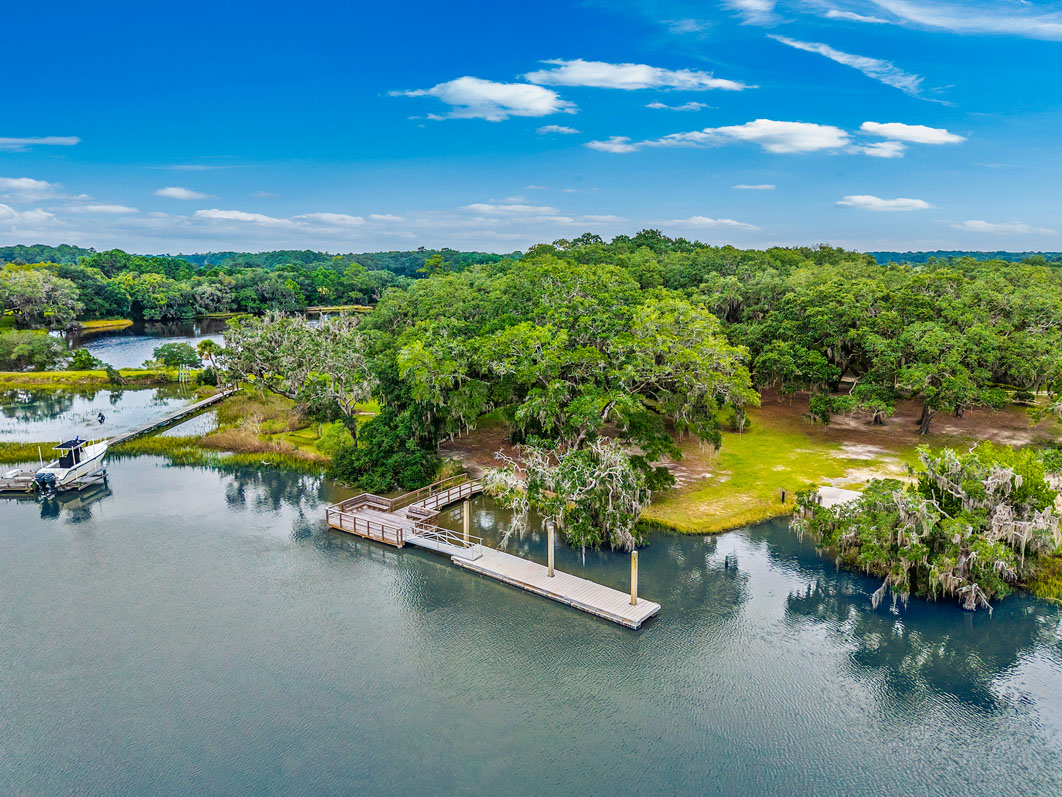 Selkirk Plantation community dock