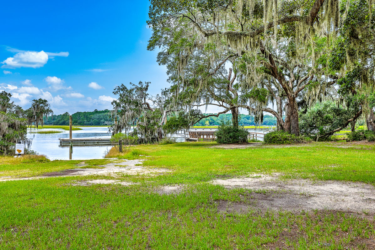 Selkirk Plantation community landing