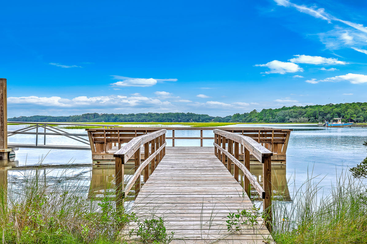 Selkirk Plantation community pier