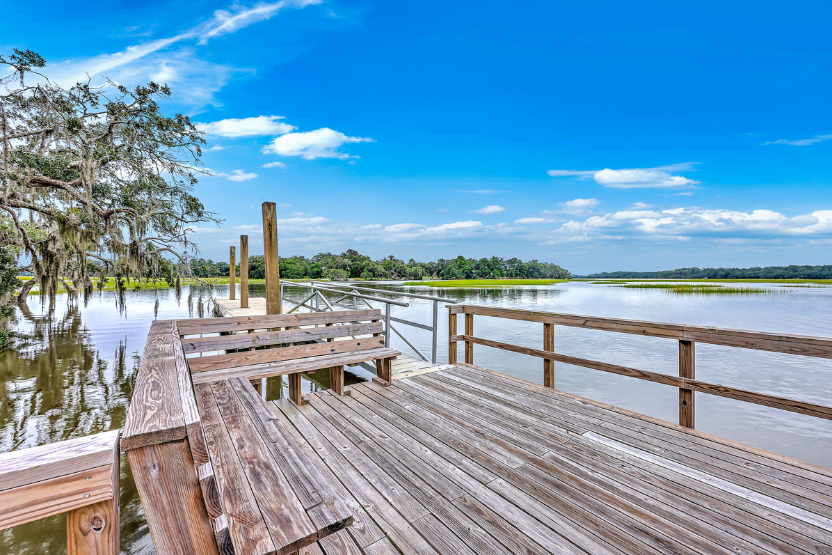 Selkirk Plantation community pier