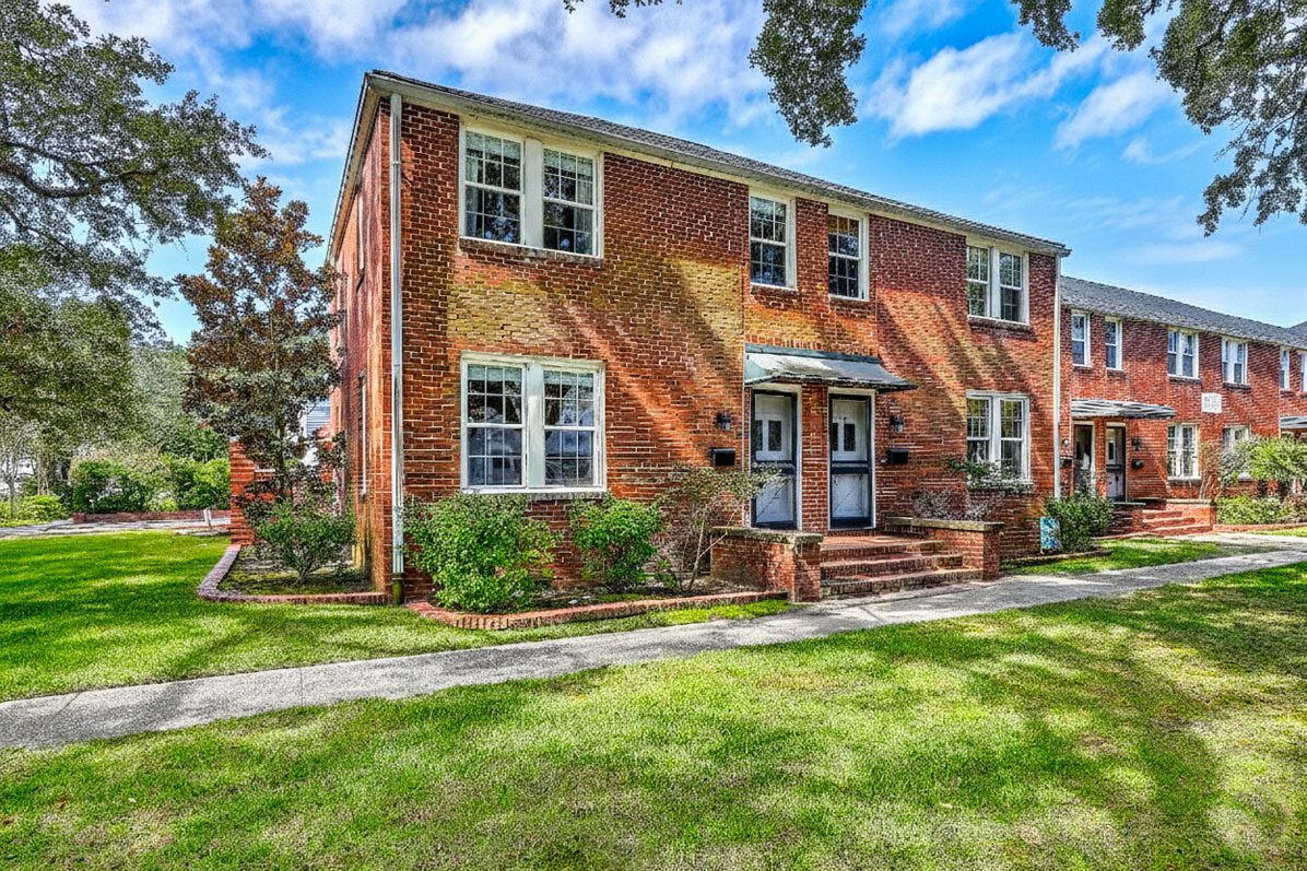 17 8th Avenue A exterior